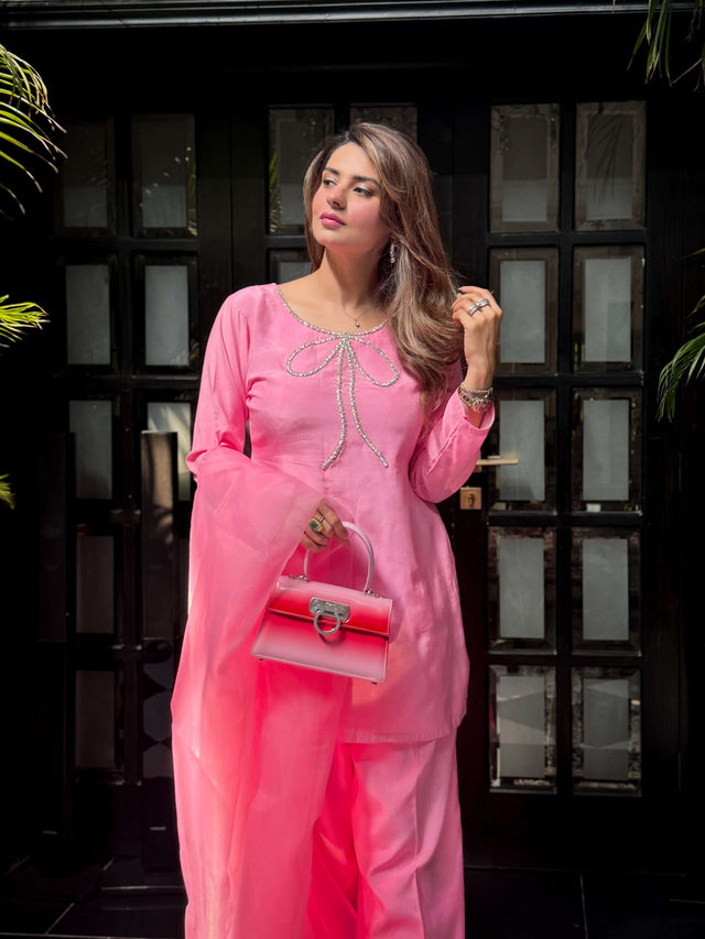 Bow Pink