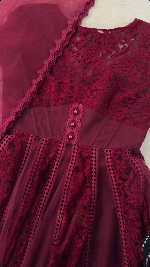 Red Rosette